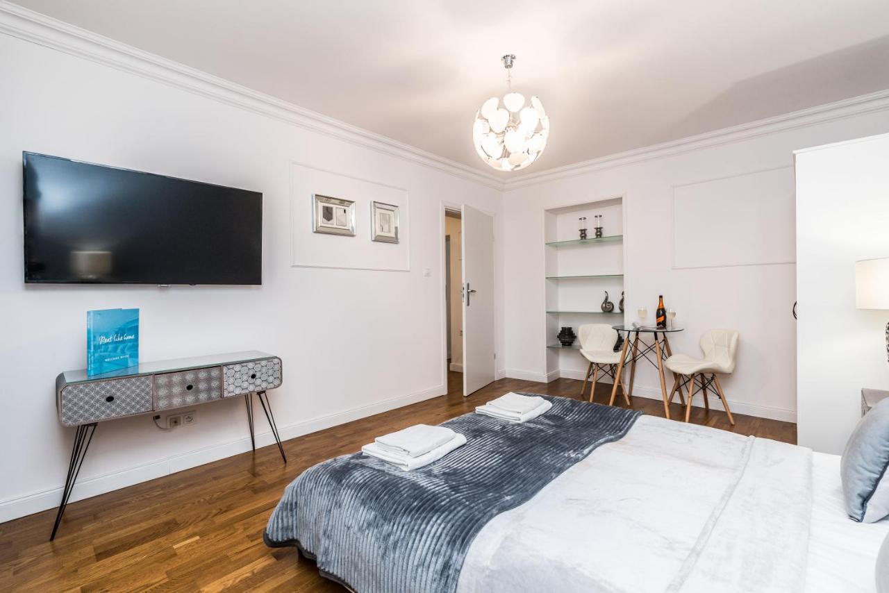 Rent Like Home - Przejscie Garncarskie 10 弗罗茨瓦夫 外观 照片